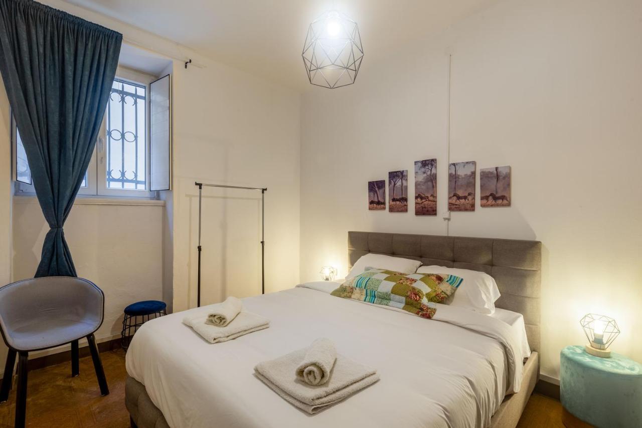 Charming Apartment In The Heart Of Plaka Athen Eksteriør billede